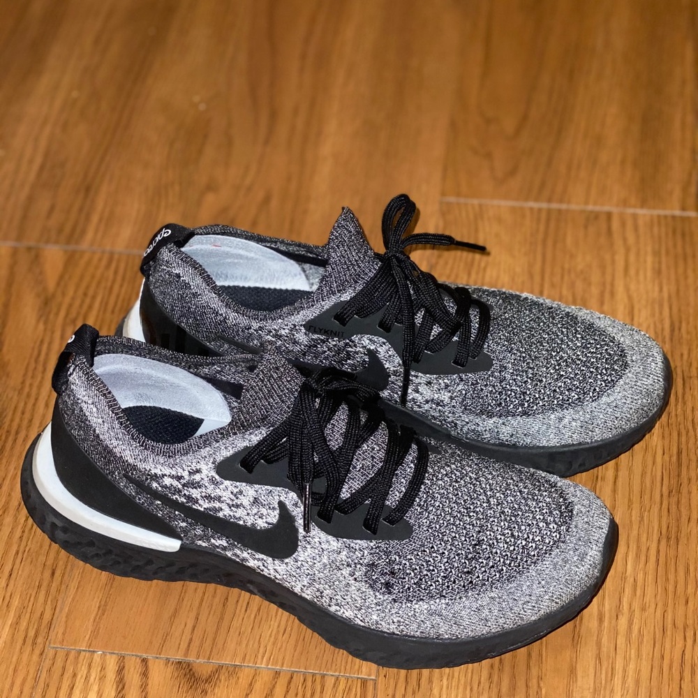 Nike flyknit epic reacts